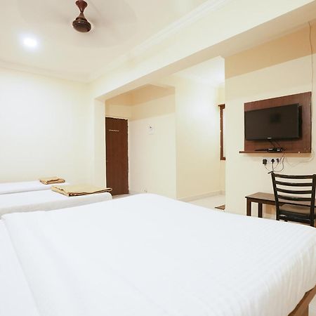 Hotel Della Comfort Near Ambreshwar Shiv Mandir, Ambernath Amarnāth المظهر الخارجي الصورة