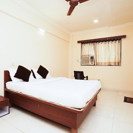 Hotel Della Comfort Near Ambreshwar Shiv Mandir, Ambernath Amarnāth المظهر الخارجي الصورة