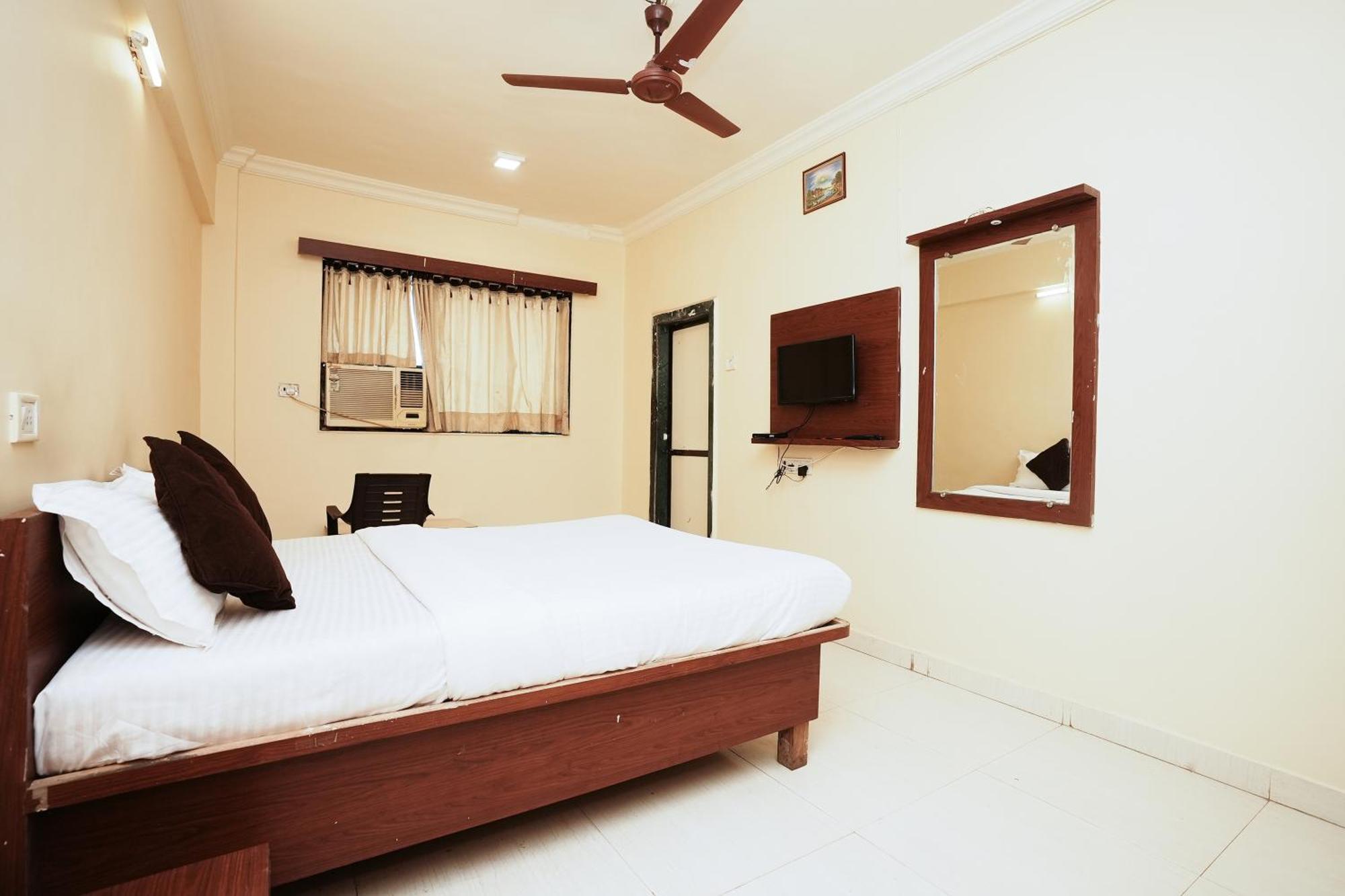 Hotel Della Comfort Near Ambreshwar Shiv Mandir, Ambernath Amarnāth المظهر الخارجي الصورة