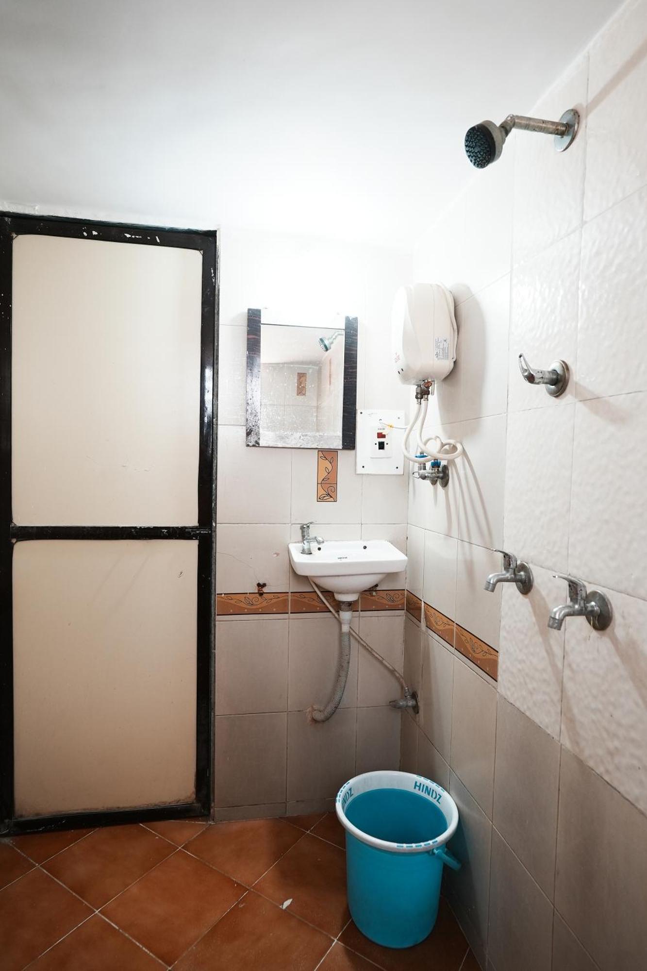 Hotel Della Comfort Near Ambreshwar Shiv Mandir, Ambernath Amarnāth المظهر الخارجي الصورة