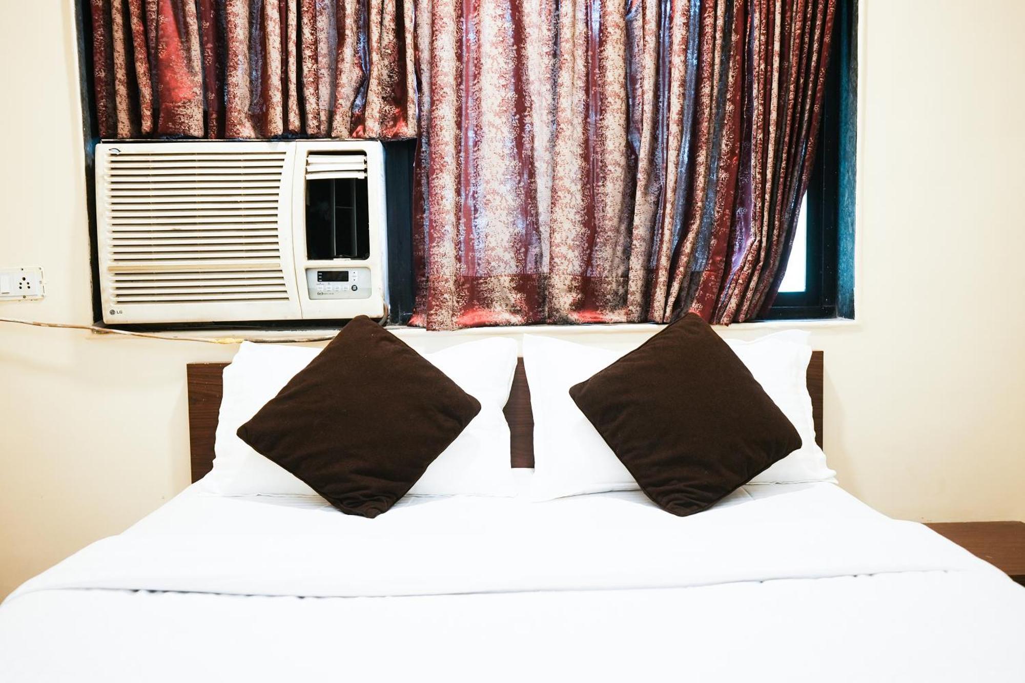 Hotel Della Comfort Near Ambreshwar Shiv Mandir, Ambernath Amarnāth المظهر الخارجي الصورة